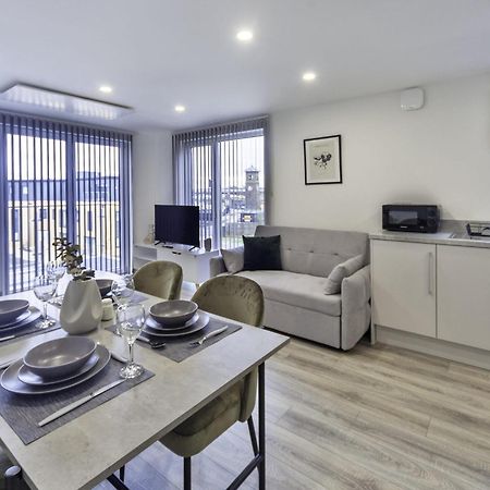 Modern And Bright 2 Bed Apartment In Ashford Ashford  Exterior foto